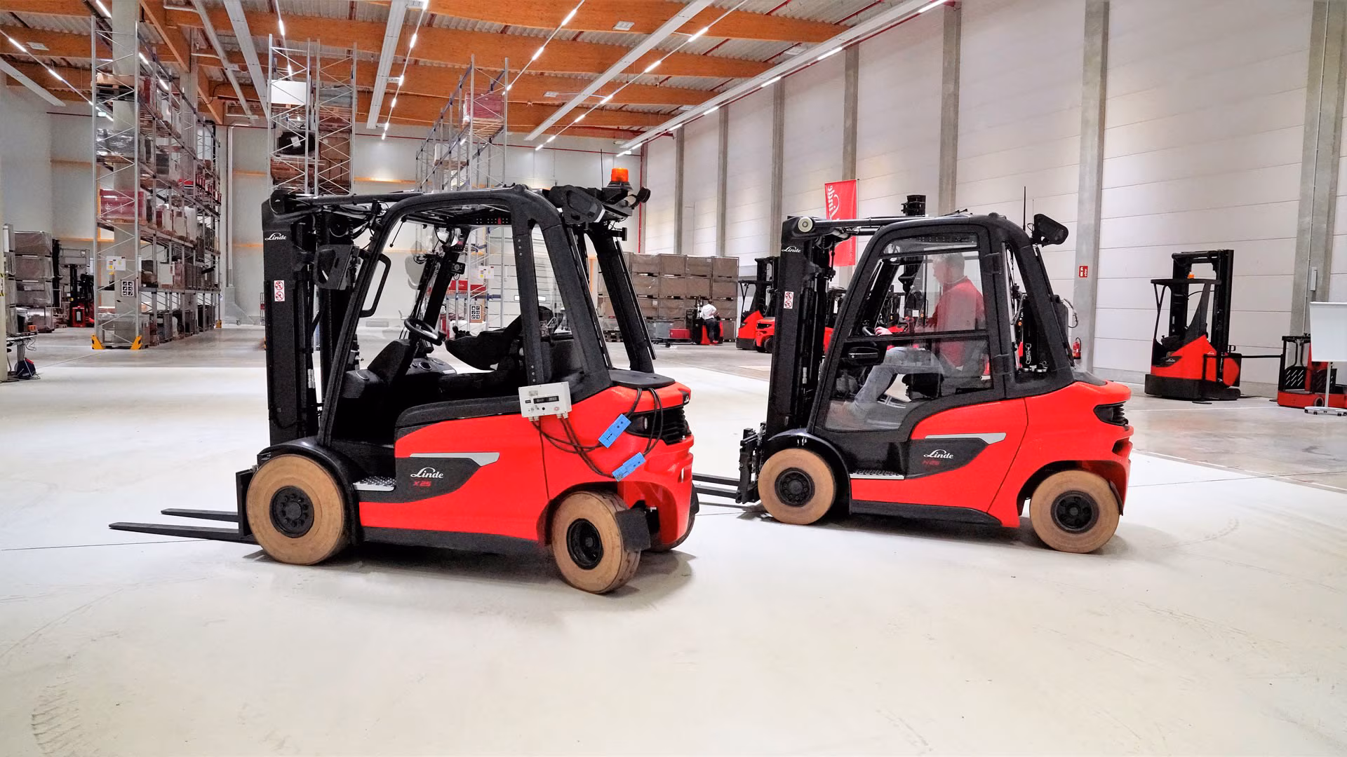 The New Generation of Linde Forklift Trucks under Testing